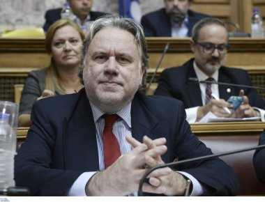 Γ.Κατρούγκαλος: Σύμπλευση με Ε.Μακρόν για την Ευρωπαϊκή ενοποίηση